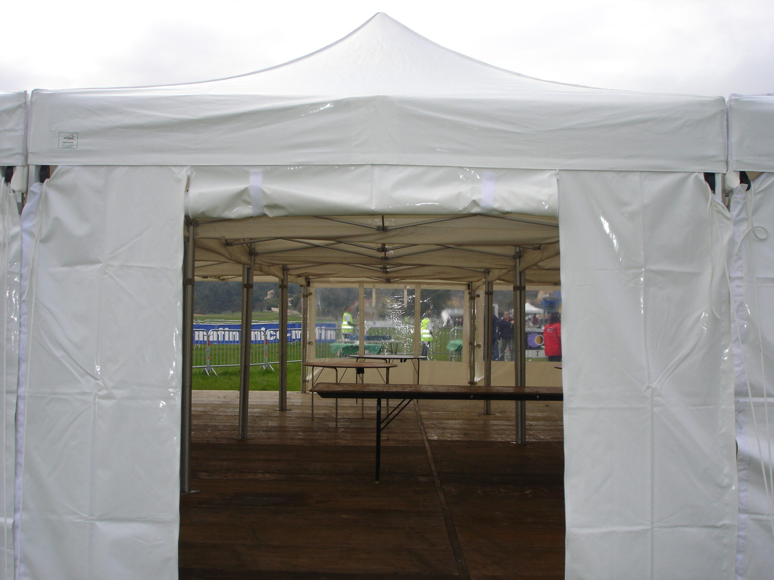 Wynajem namiotu na 50 osób